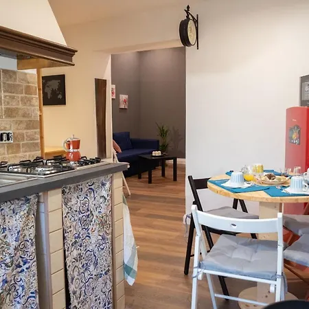 Casa Ballarò * Palermo